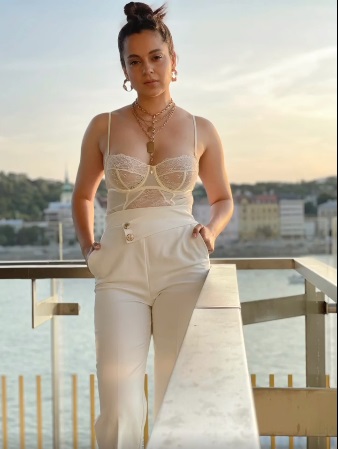 India Tv - Kangana Ranaut's alluring fashion style at Dhaakad wrap-up party sets internet ablaze