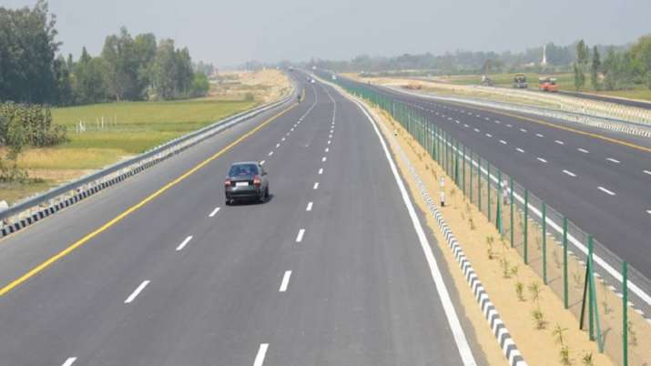 The expressway will be of 6 lanes (expandable up to 8