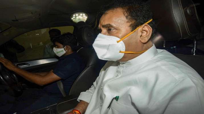 CBI seeks 7-day custody of former Maharashtra Home Minister