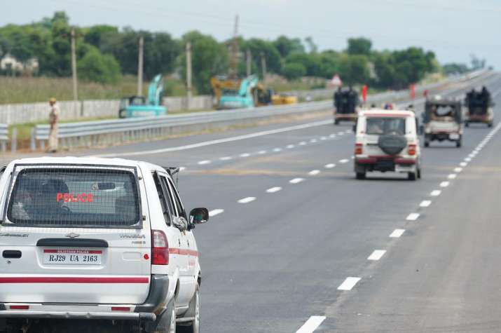 Delhi-Mumbai Expressway to reduce travel time to 12 hours
