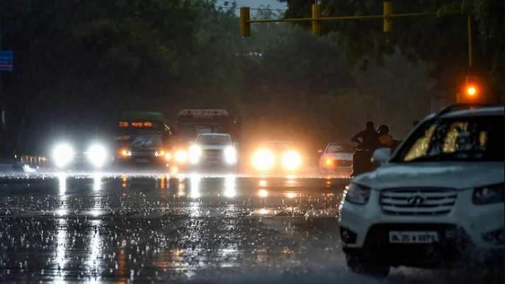 IMD issued a warning of bad weather in Delhi on Wednesday