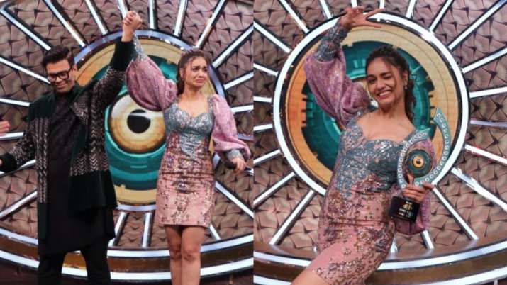 Bigg Boss Ott Winner Divya Agarwal Lifts The Trophy And Takes Home Rs 25 Lakh Nishant 1st