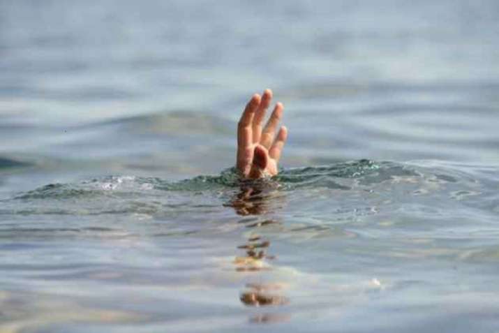 Rescue teams were rushed to the scene. Some people were
