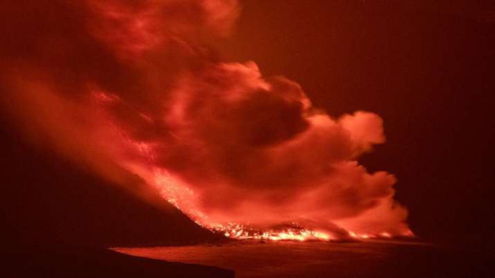 Lava, La Palma, lava eruption, lava eruption Atlantic, latest international news updates, toxic gase