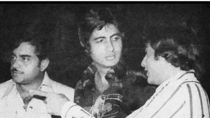 Amitabh Bachchan shares rare pic with Prem Chopra, Shatrughan Sinha, Dharmendra & other 60's legends