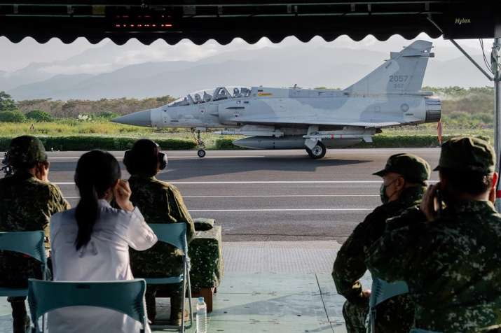chinese planes in taiwan