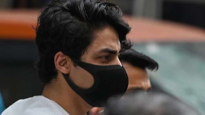 Aryan Khan Bail LIVE Updates: SRK expected to pick son from Arthur Road Jail, Mannat decked up for his release