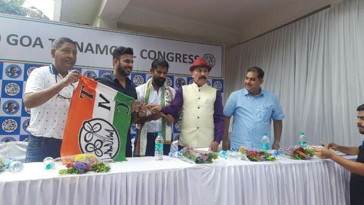 Boxer Lenny Da Gama, Footballer Denzil Franco join Trinamool Congress in Goa