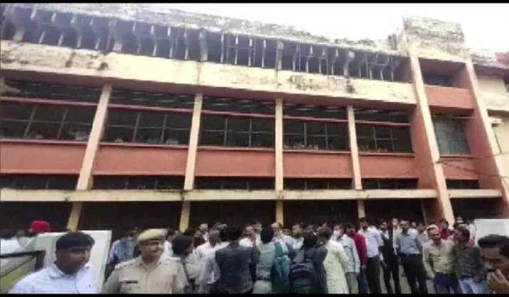 Lawyer shot dead inside court campus in UP's Shahjahanpur