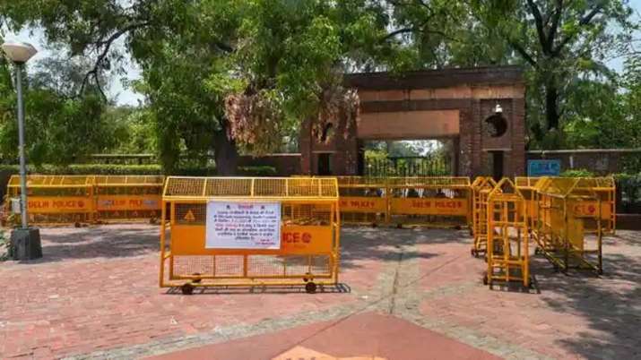 Delhi University