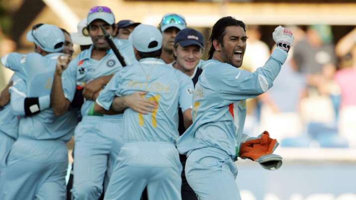 India Tv - In a last-over thriller MS Dhoni-led side defeated Pakistan in the final of 2007 World T20 in Johann