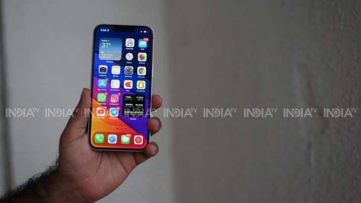 iphone 13 review india 128gb