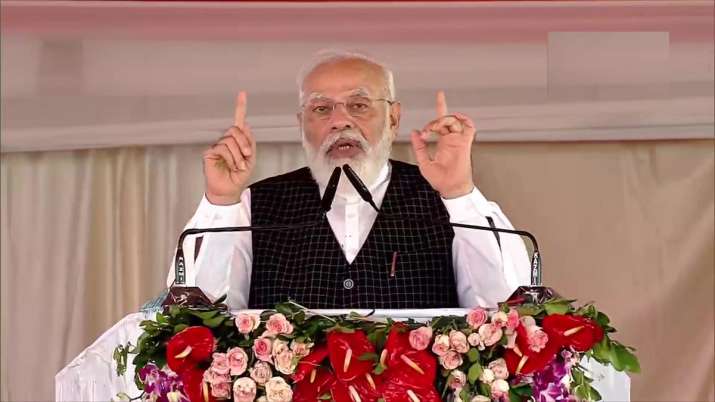 PM Modi inaugurates 9 medical colleges in UP, says