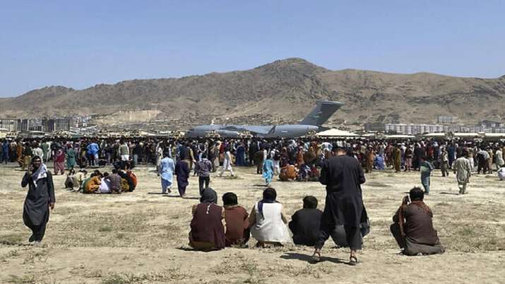Afghanistan, Afghans, afghans internally displaced, humanitarian crisis, taliban, afghan crisis, lat