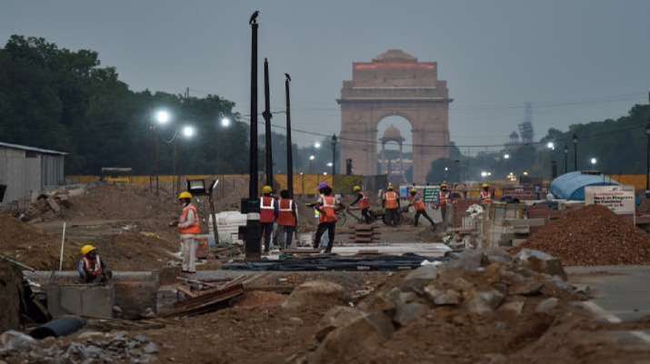 दिल्ली वायु प्रदूषण: अरविंद केजरीवाल ने 5,000 रुपये की सहायता की घोषणा की