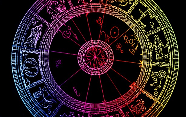 Horoscope Nov 18: Virgo's may get chance for financial gains, know about other zodiac signs 