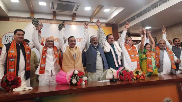 Four MLCs of Samajwadi Party join BJP 