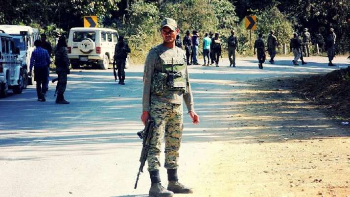 Konvoi komandan Assam Rifles disergap oleh teroris;  korban ditakuti