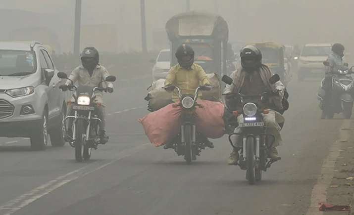 Pertimbangkan penguncian 2 hari di Delhi untuk mengurangi polusi udara: Mahkamah Agung memberi tahu Center