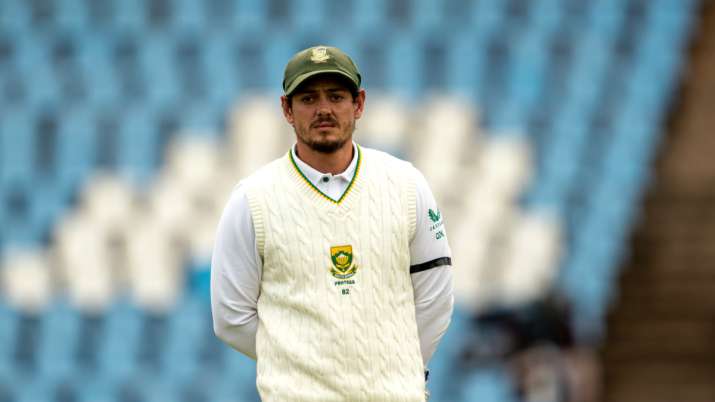 South Africa's Quinton de Kock wore a black band in honor of the late Desmond Tutu. 