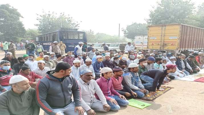 Gurugram Police detain Friday Namaz Sector-37, industrial area Gurugram, haryana, open grounds, disr