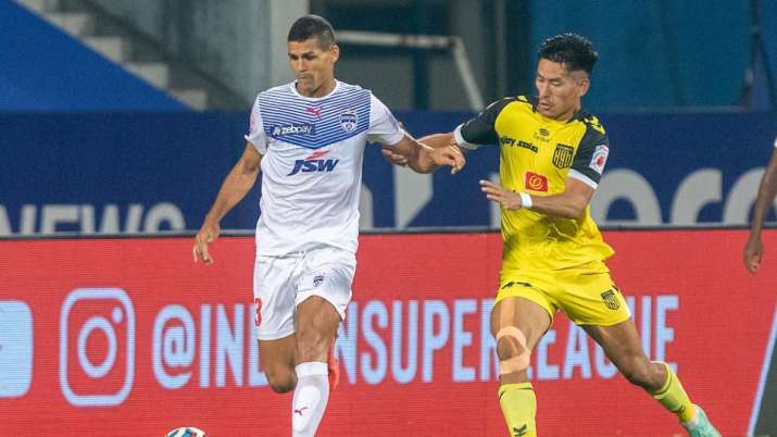 ISL Season 8: Hyderabad FC's Manolo Marquez lauds Marco Pezzaiouli for amazing turnaround ahead of the Bengaluru FC clash