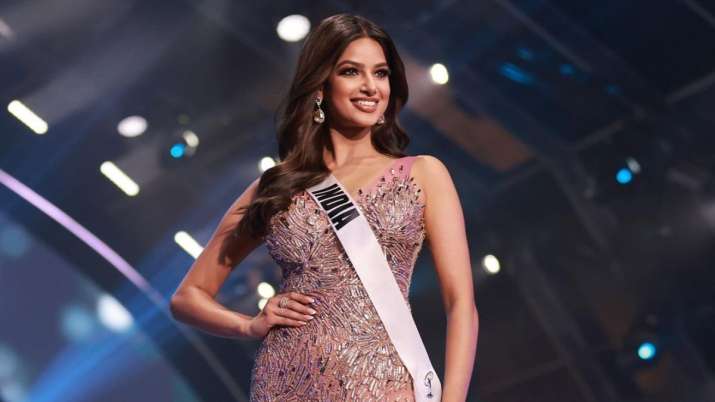 What did Harnaaz Sandhu post on Instagram before winning Miss Universe?