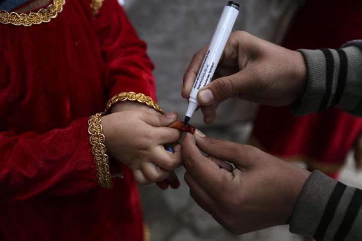 Pakistan anti polio mendorong kasus Covid Omicron meningkatkan pembaruan coronavirus