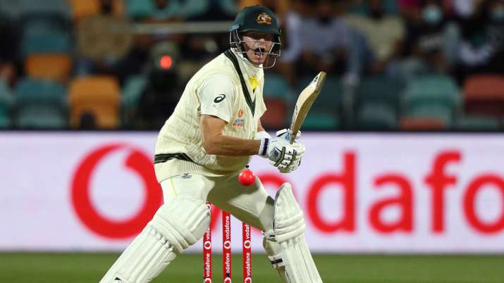 Australia vice-captain Steve Smith bats during Day 2 of the fifth Test against England.