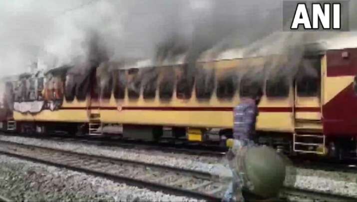 Bihar: NTPC aspirants in Gaya set ablaze train over alleged irregularities in Railway exam