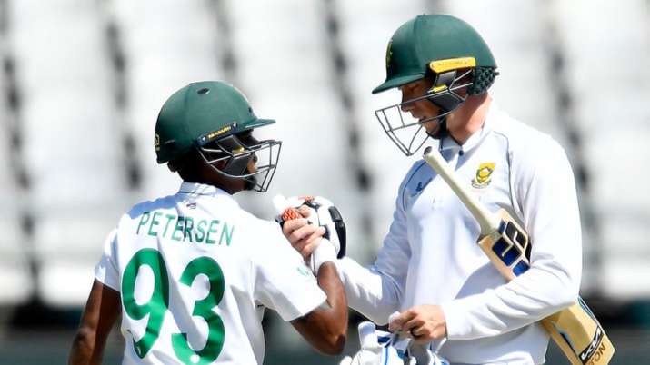 Rassie van der Dussen and Temba Bavuma celebrate South Africa's Test win against India in Cape Town