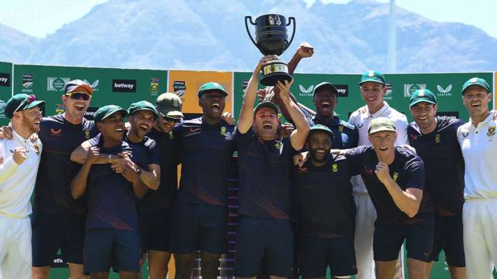South Africa team celebrating Test series win against India