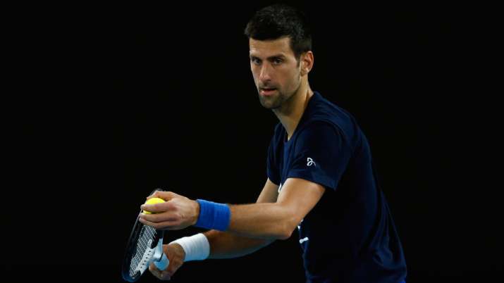 Australia Terbuka 2022: Banding Novak Djokovic tentang visa yang dibatalkan pindah ke pengadilan yang lebih tinggi