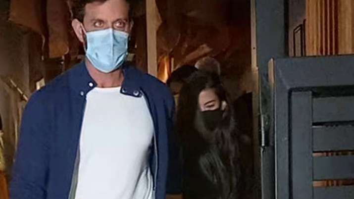 Hrithik Roshan and Saba Azad spotted in Mystery Girl