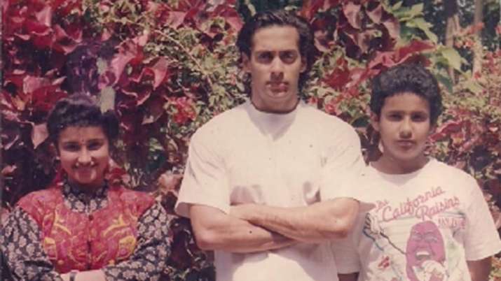 Divya Dutta recalls meeting Salman Khan during her childhood days;  Shares unseen photos