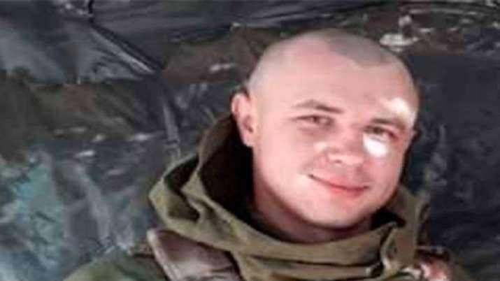 ukrainian soldier blows himself up, russia ukraine news