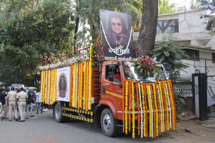 India Tv - Bappi Da's final journey