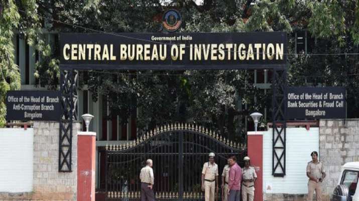 The CBI caught the public servant and the employee of the