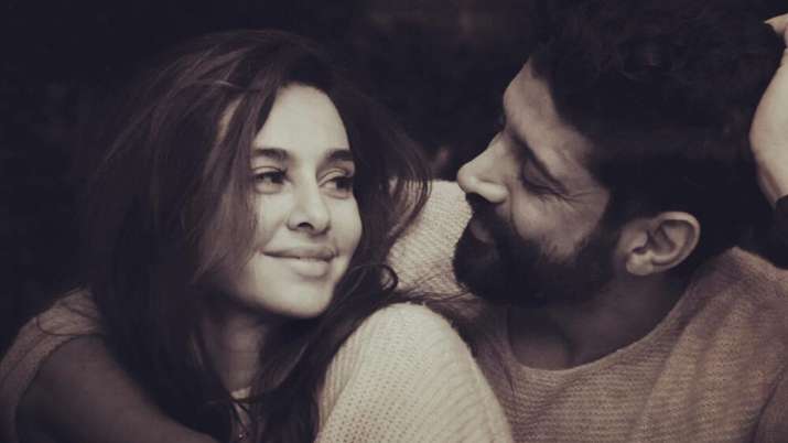 Farhan Akhtar-Shibani Dandekar