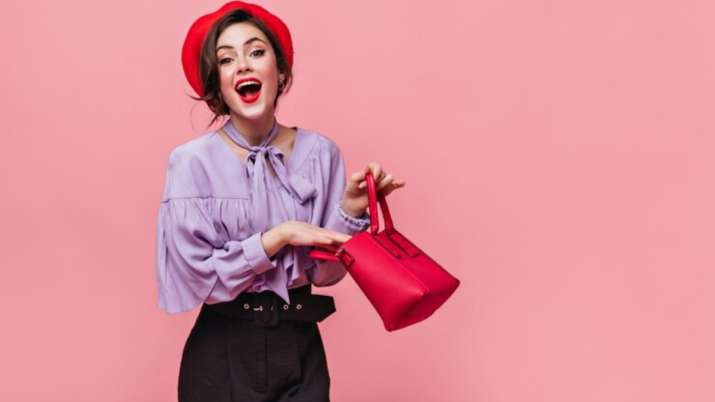 Valentine’s Day Gifting Guide: Woo your lady love with ‘oh so stylish’ handbags under 5K