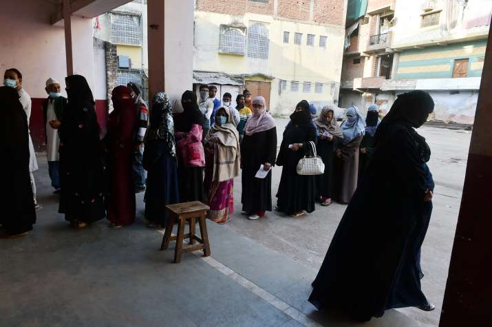 UP election 2022 fourth phase polling feb 23 is crucial for BJP sp akhilesh yogi - Vimarsana News