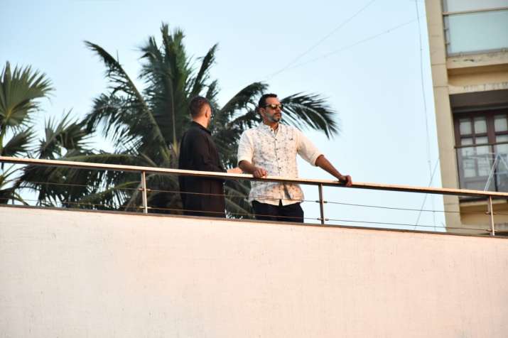 India Tv - Celebs spotted at Farhan's Mumbai residence
