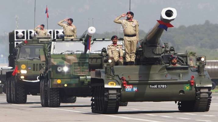 Pertama, Pakistan memamerkan howitzer berkemampuan nuklir