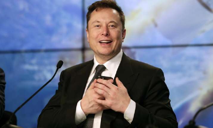 Musk takes Twitter; says he wants to 'privatise' platform, promises more lenient touch to policing content