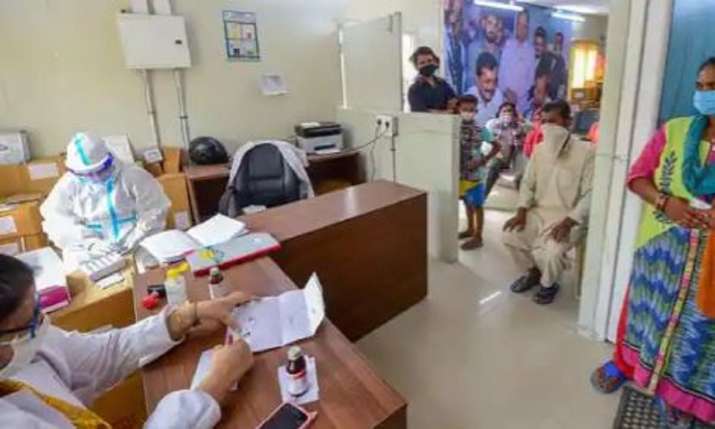 UP woman loses eyesight after 'fake' doctor gives eyedrop for poor vision - Vimarsana News