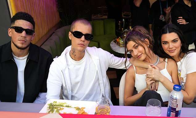 India Tv - Justin Bieber and Kendall Jenner