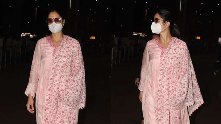 Katrina Kaif expecting first child? Actress' latest airport look sparks  rumours | Celebrities News – India TV