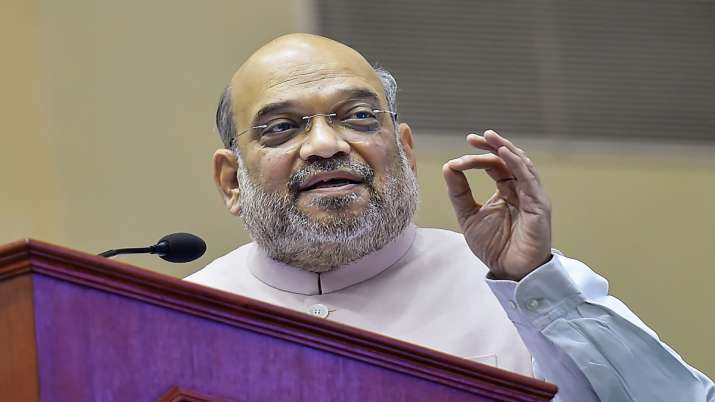 Amit Shah takes dig at Rahul Gandhi, asks him to take off 'Italian glasses' to see development