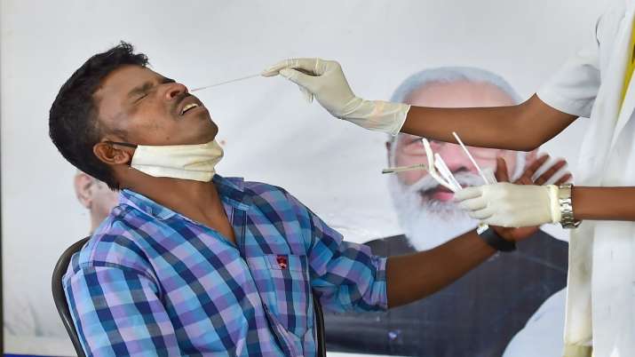 COVID: India reports 2,706 new cases, 25 deaths in last 24 hours; active cases rise to 17,698 - Vimarsana News