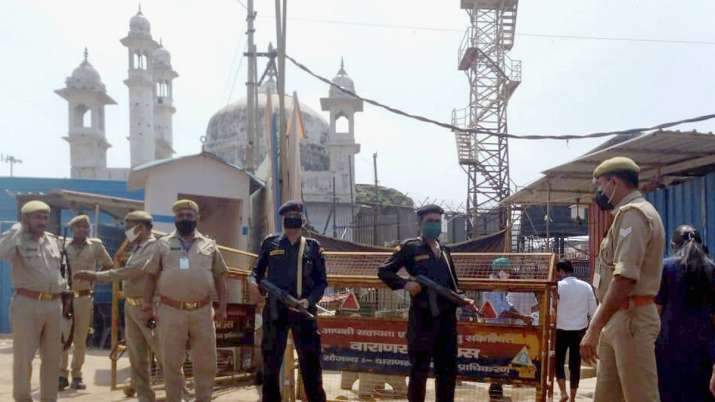 Survei Masjid Gyanvapi: Segel area tempat Shivling ditemukan di dalam masjid, perintah pengadilan Varanasi